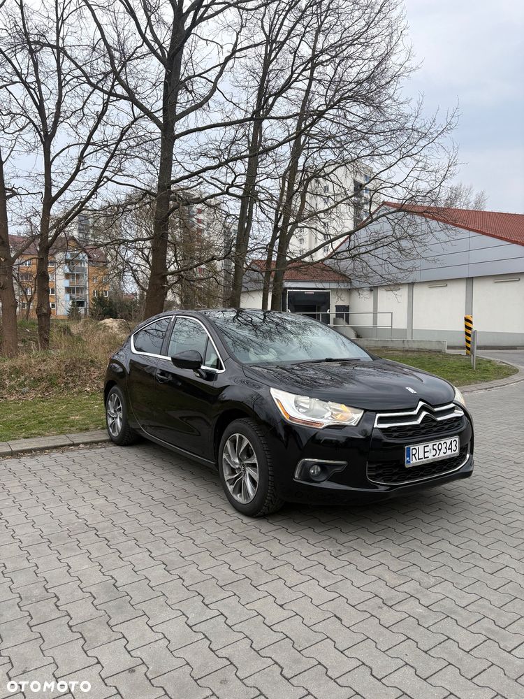 Citroën DS4 1.6 e-HDi SoChic MCP - 3