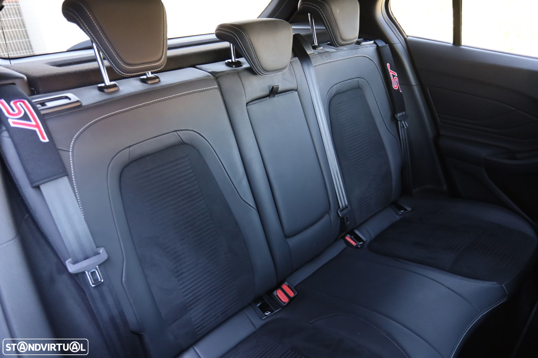 Ford Focus 2.3 EcoBoost ST3 - 21