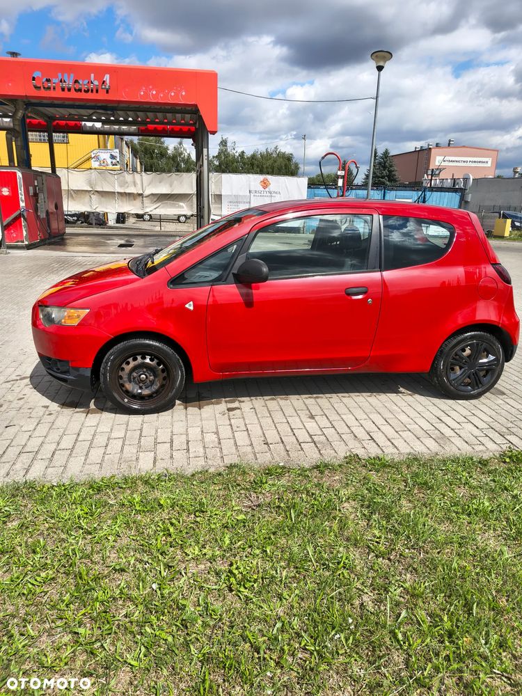 Mitsubishi Colt - 3