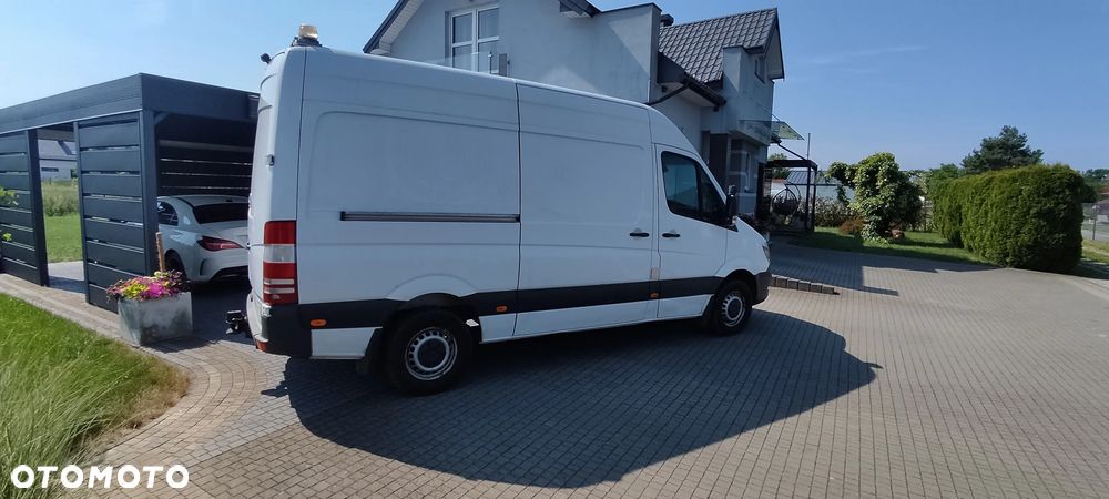 Mercedes-Benz Sprinter L2H2 - 21