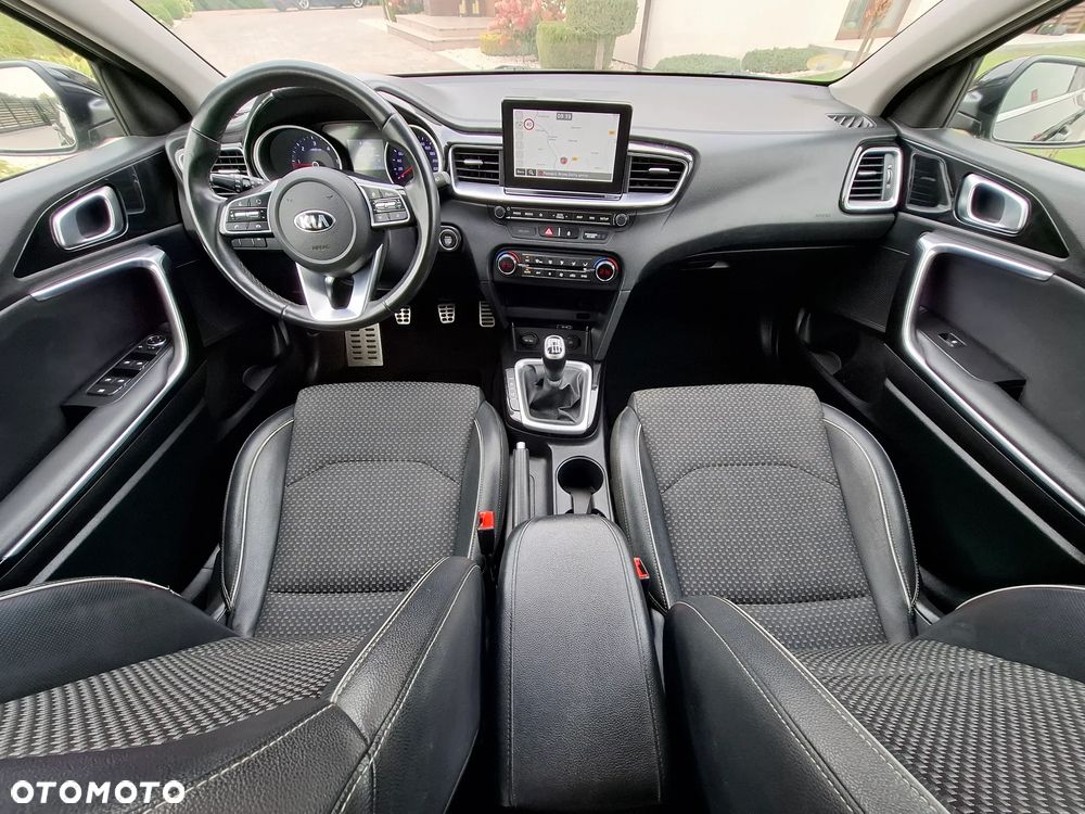Kia Ceed 1.6 CRDi Edition 7 - 35