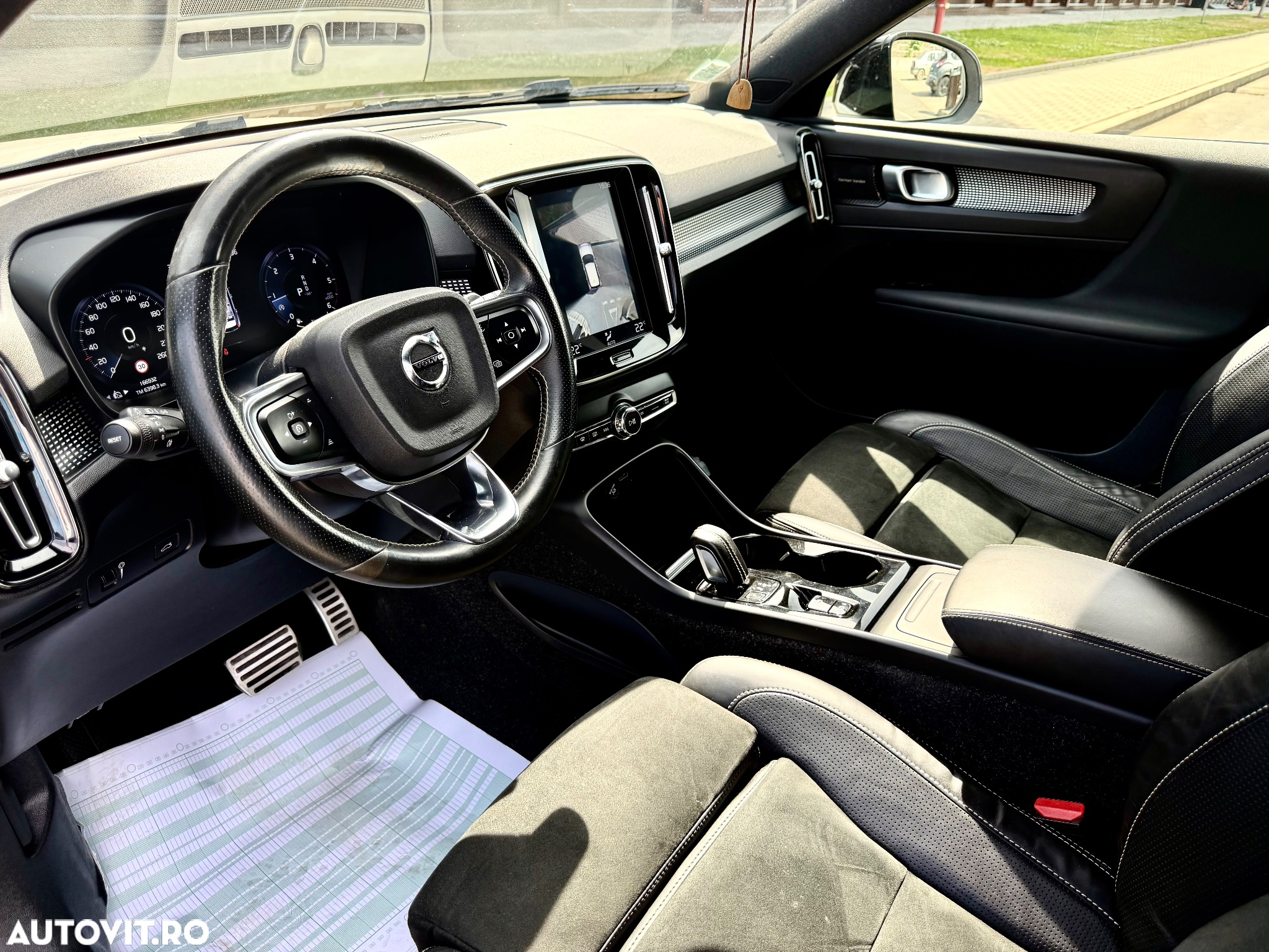Volvo XC 40 D3 R-Design - 10
