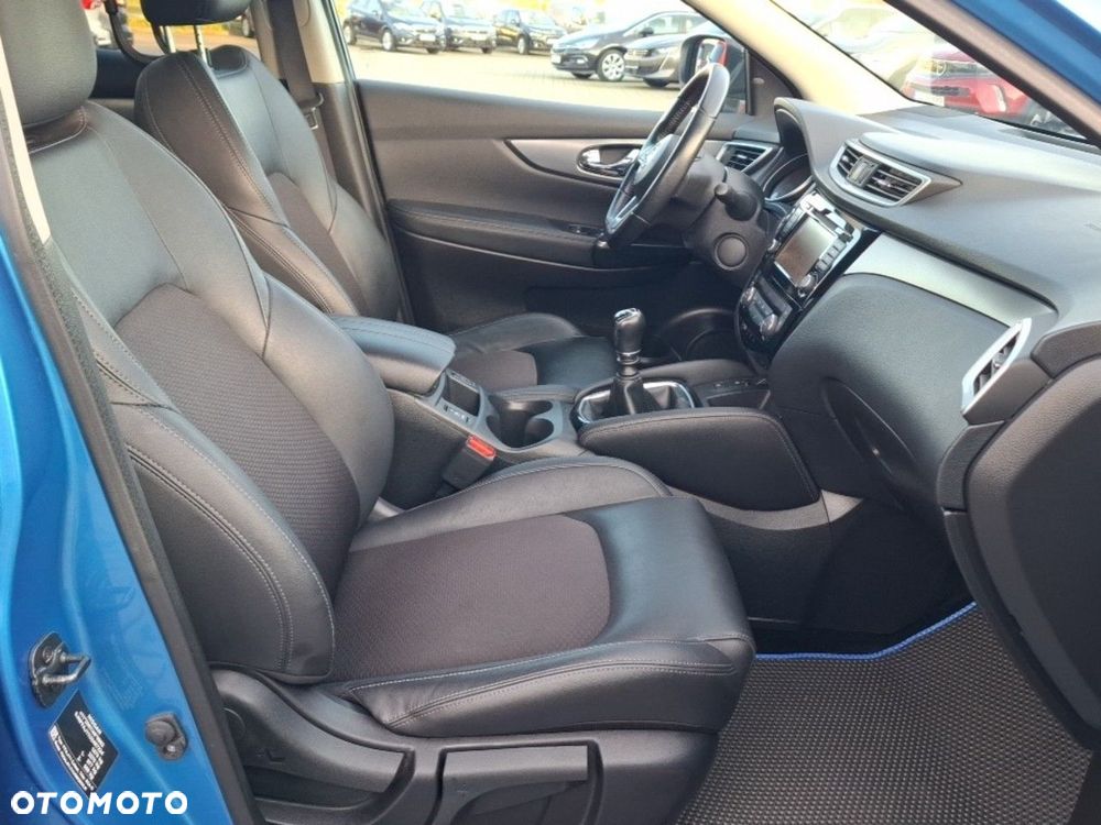 Nissan Qashqai 1.3 DIG-T Tekna+ - 22