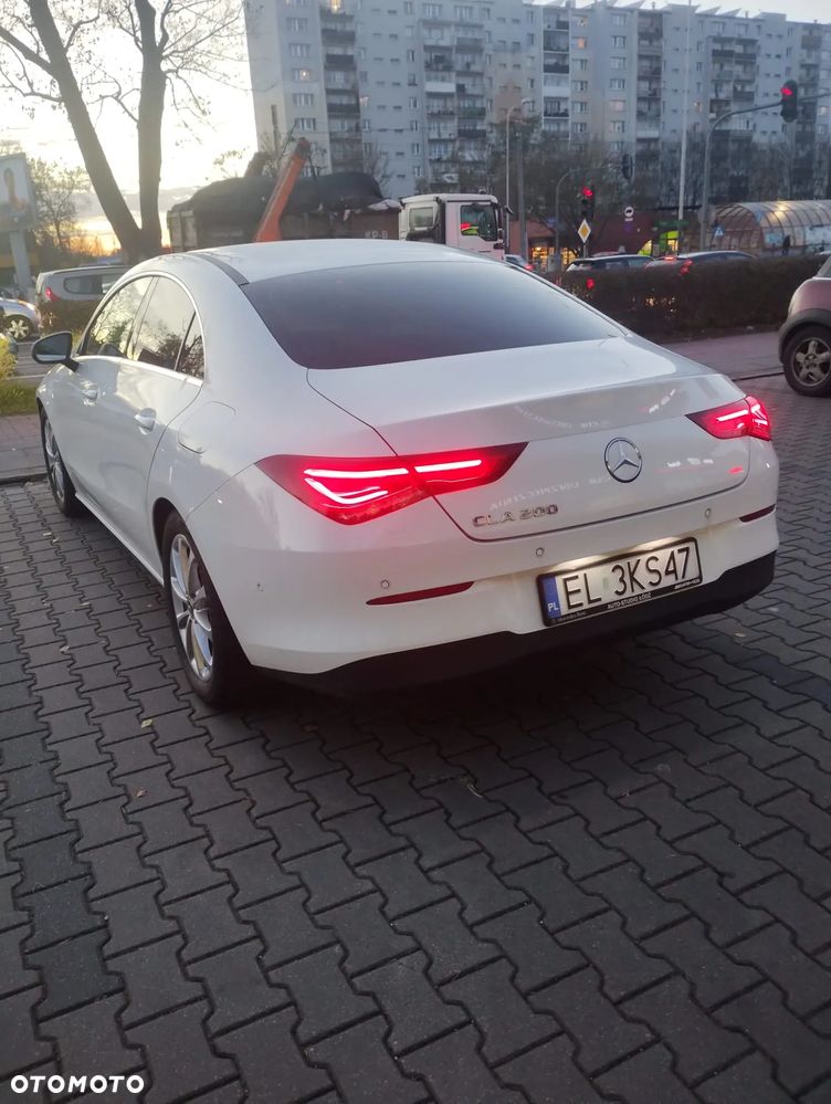 Mercedes-Benz CLA 200 4-Matic Progressive 8G-DCT - 6