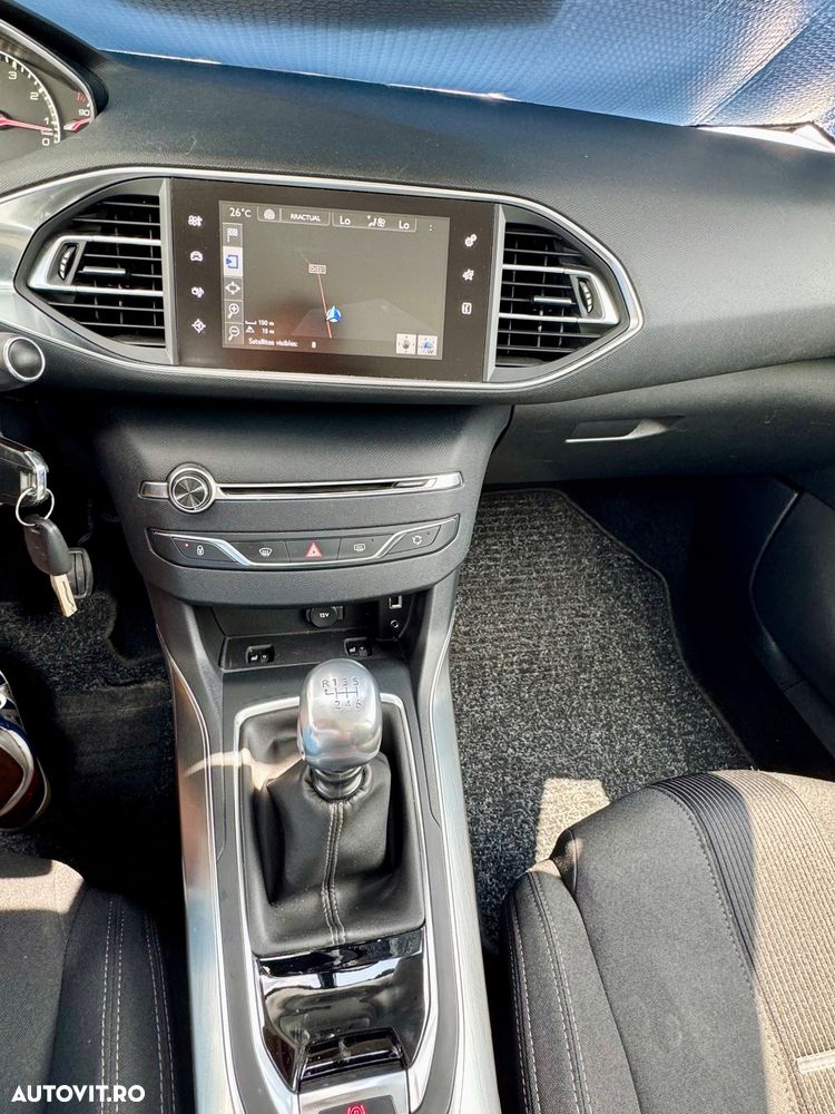 Peugeot 308 - 7