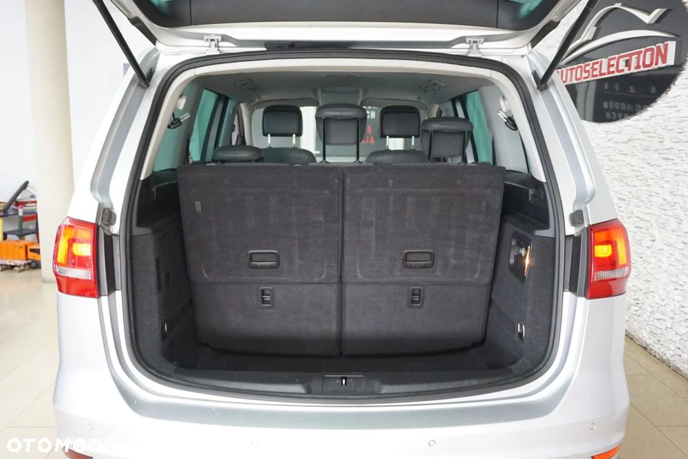 Volkswagen Sharan 2.0 TDI BlueMotion Technology Highline - 11