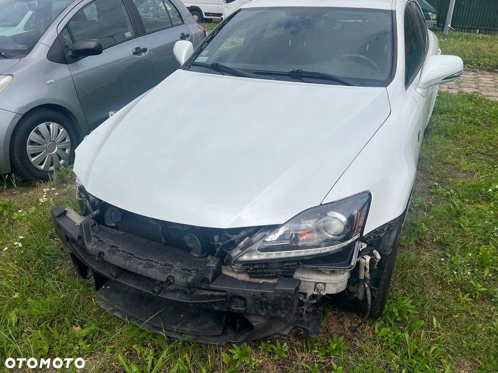 Lexus IS 200 D Prestige - 6