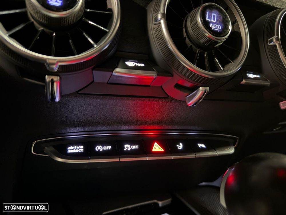 Audi TT Coupé 2.0 TFSI S-line - 11