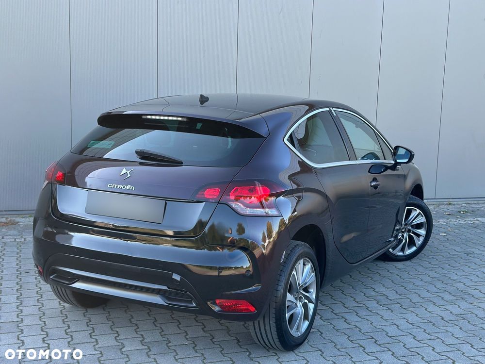 Citroën DS4 1.6 HDi SoChic - 3