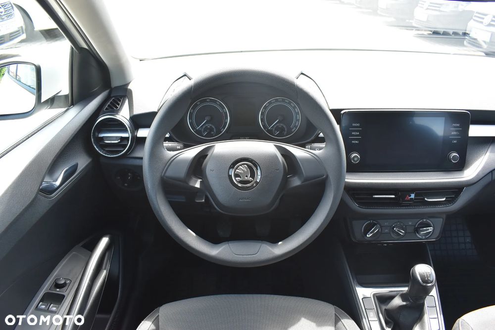 Skoda Fabia 1.0 Ambition - 23