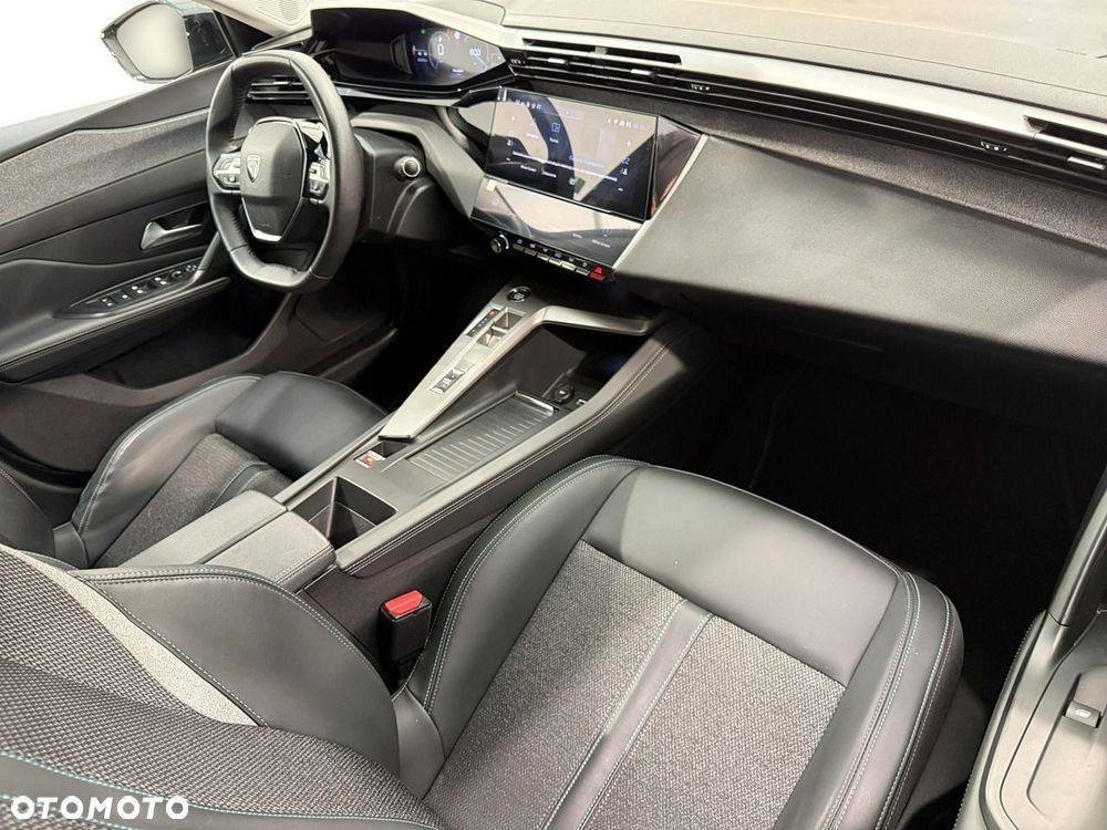 Peugeot 308 - 15