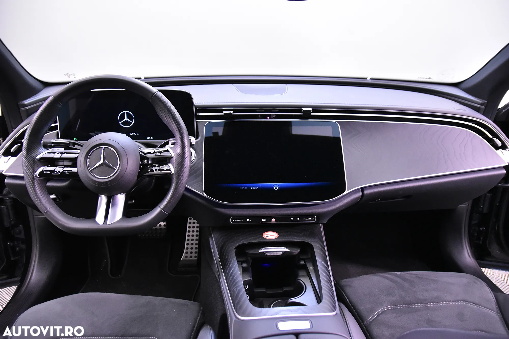 Mercedes-Benz E 220 d Aut. - 10