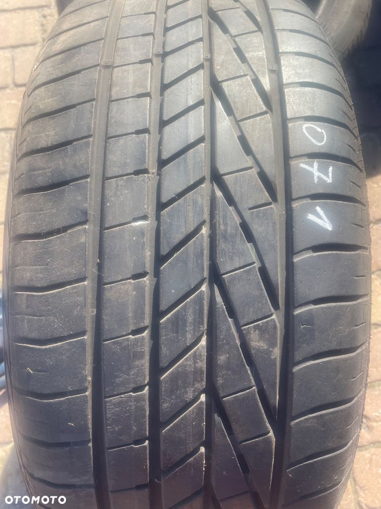 Goodyear Excellence 255/45/20 - 1