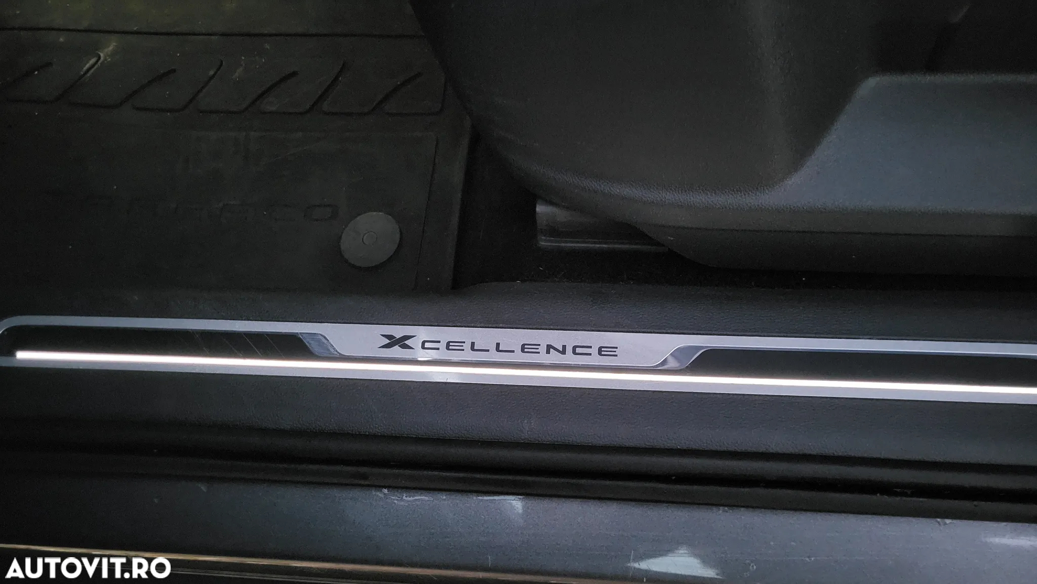 Seat Tarraco 2.0 TDI 4DRIVE DSG SCR Xcellence - 36