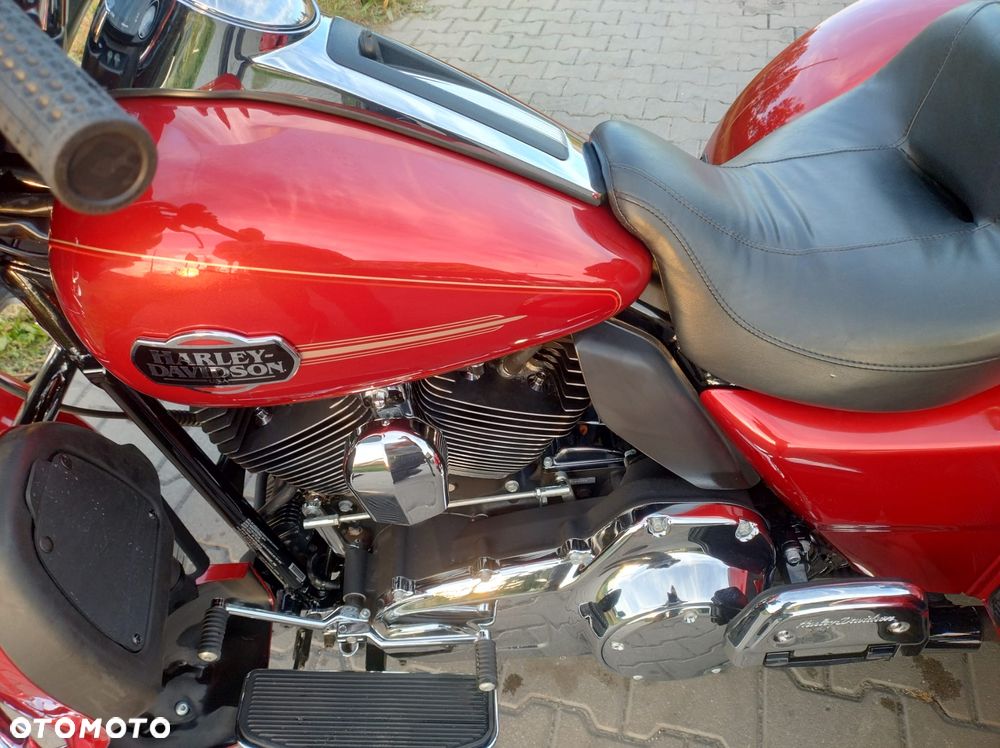 Harley-Davidson Tri Glide - 25