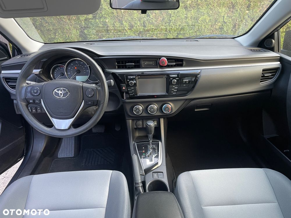Toyota Corolla - 20