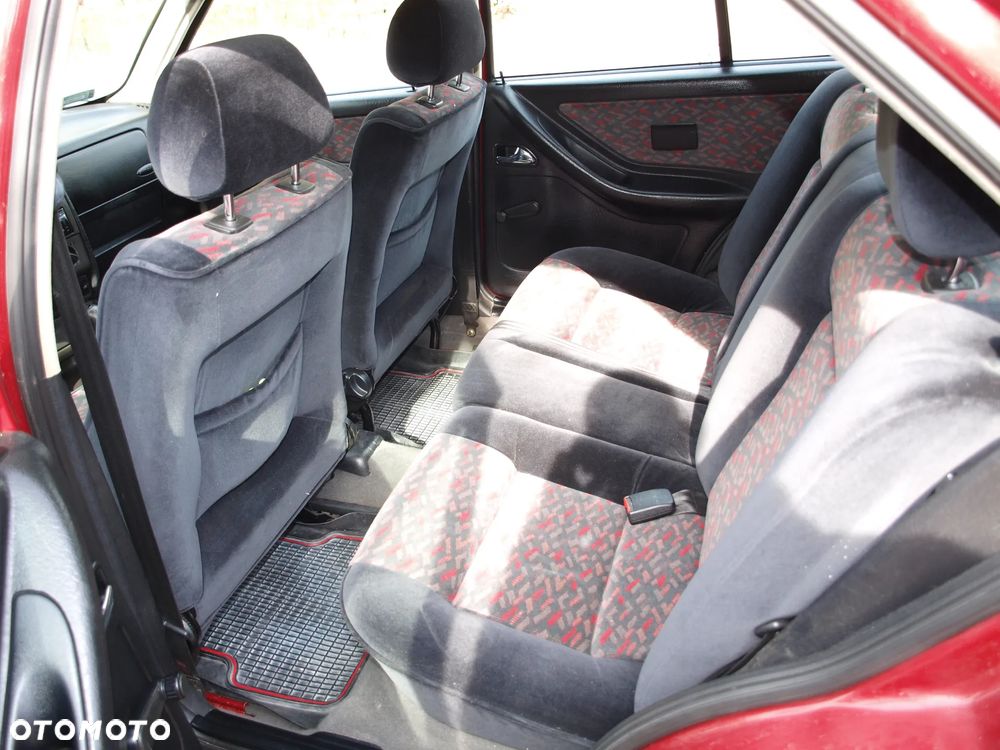 Seat Toledo 1.6 Stella - 4