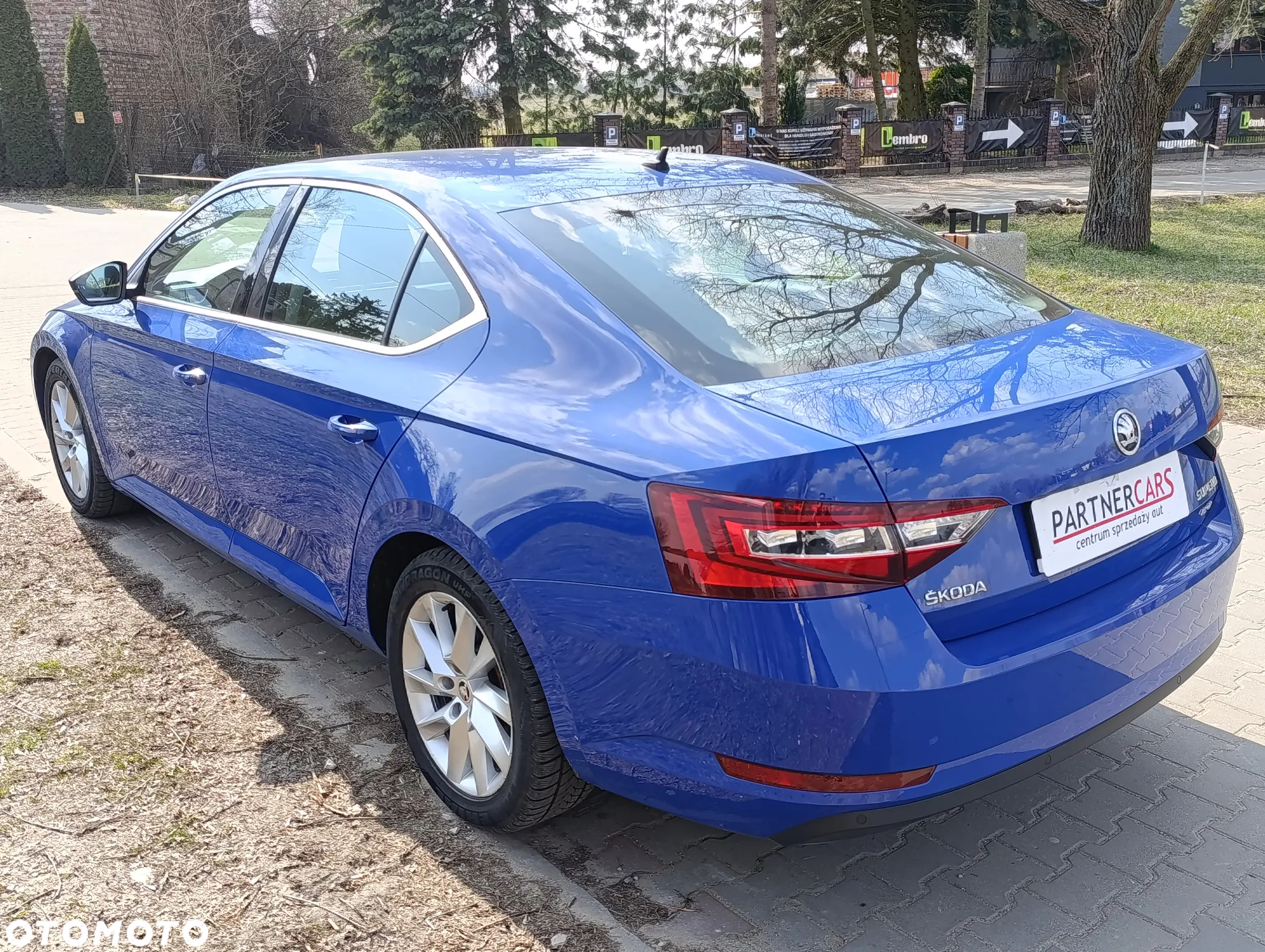Skoda Superb 2.0 TDI 4x4 Ambition - 3