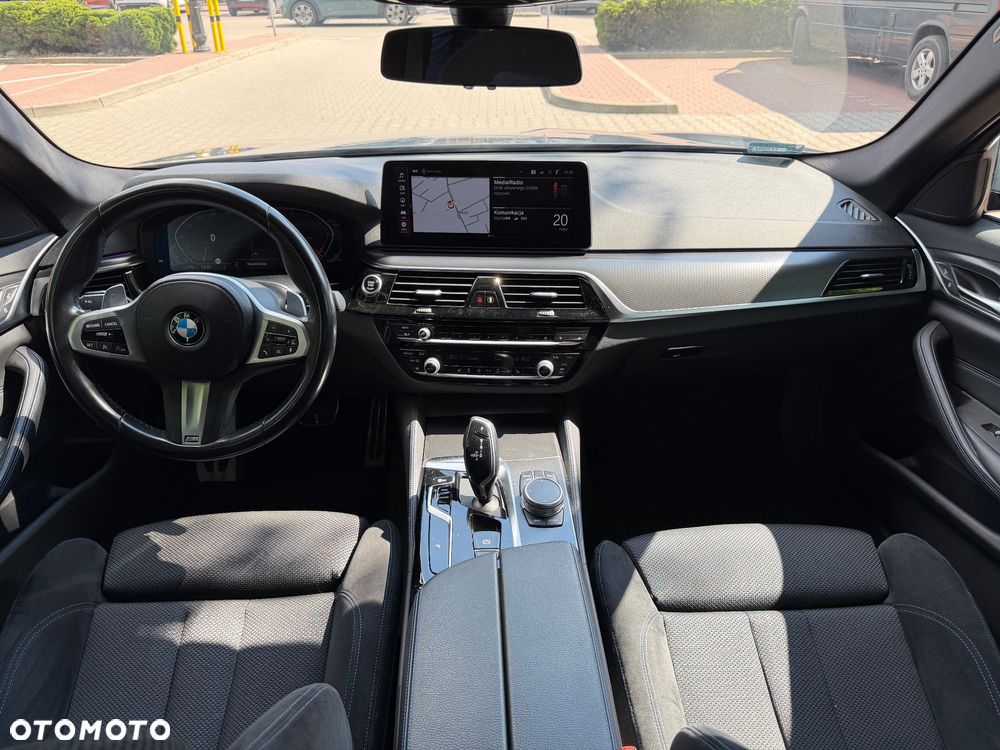 BMW Seria 5 520d xDrive mHEV M Sport sport - 16