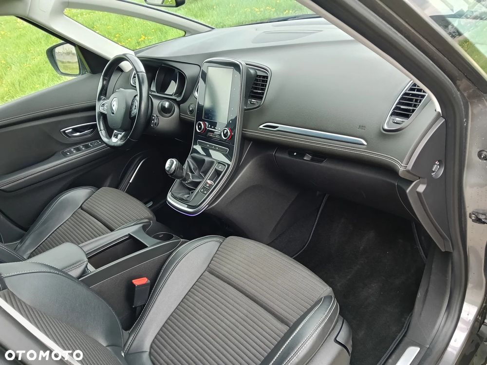Renault Grand Scenic TCe 140 GPF BOSE EDITION - 11