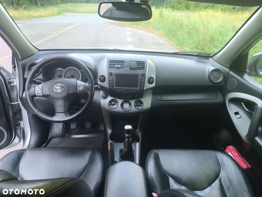 Toyota RAV4 2.2 D-4D Prestige - 4