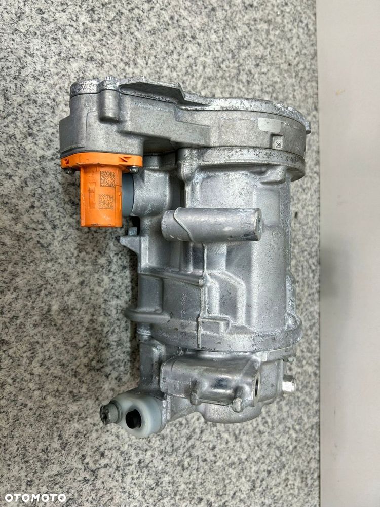 MERCEDES EQS EQE 295 296 297 294 A0008308104 KOMPRESOR KLIMATYZACJI - 11