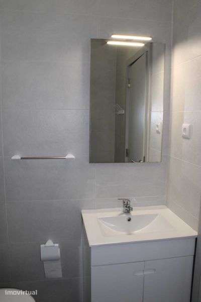 Arrenda-se Apartamento T2, Alcobaça - Grande imagem: 4/11
