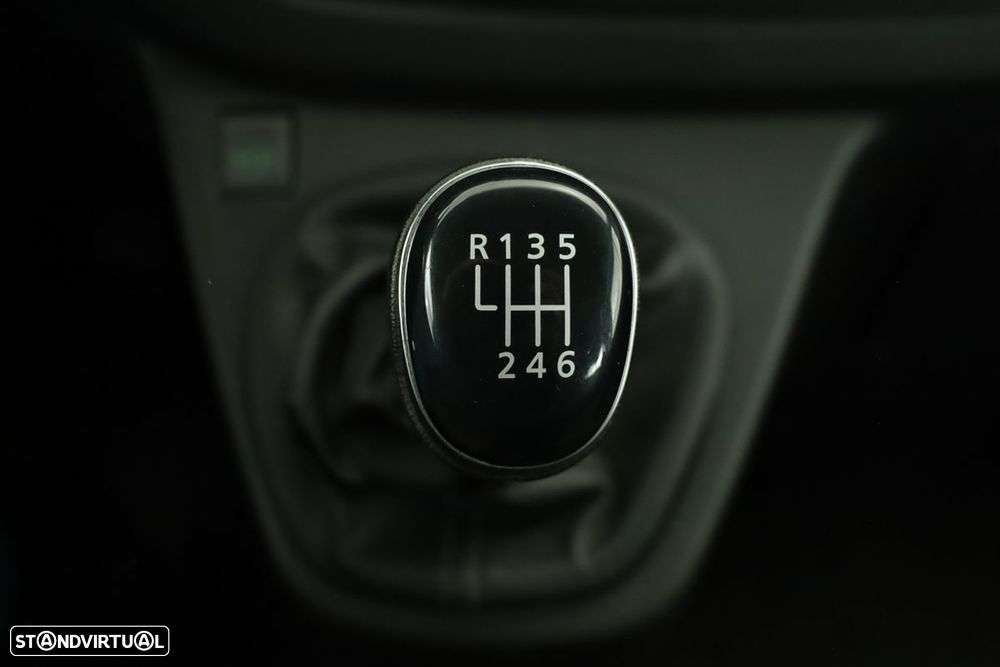 Renault 2.0 dci l1h1 1.0t - 12