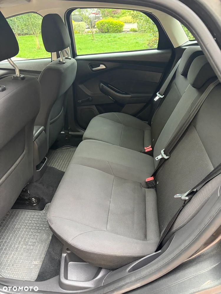 Ford Focus 1.6 SYNC Edition - 15
