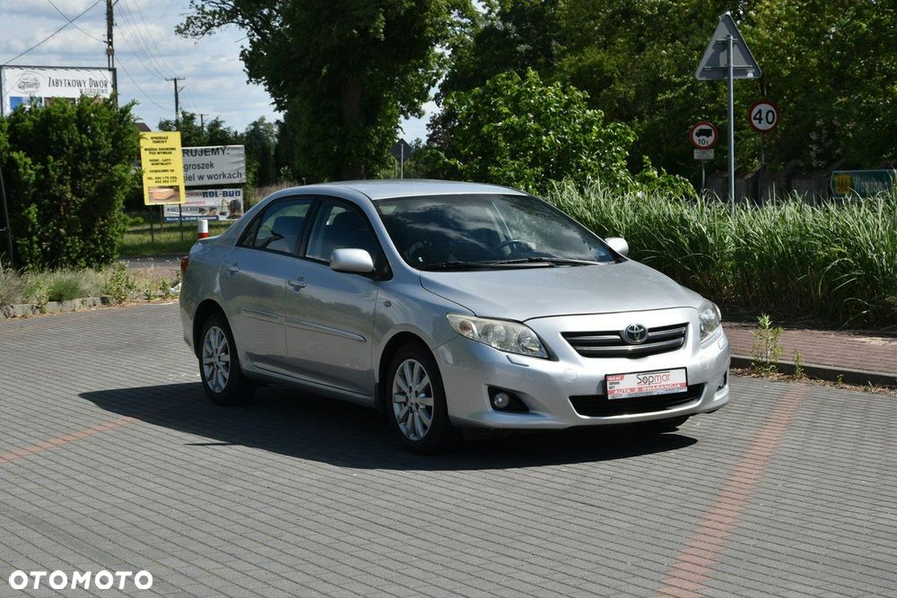 Toyota Corolla - 9