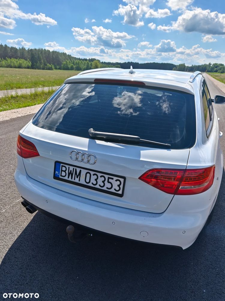 Audi A4 Avant - 13
