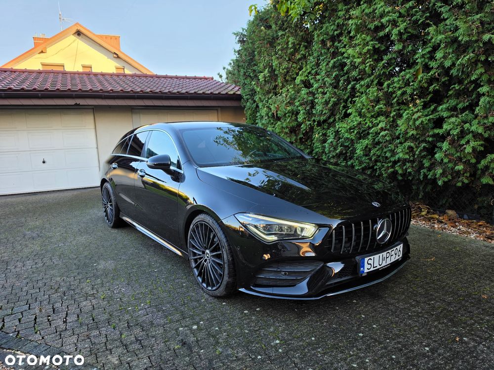 Mercedes-Benz CLA - 4