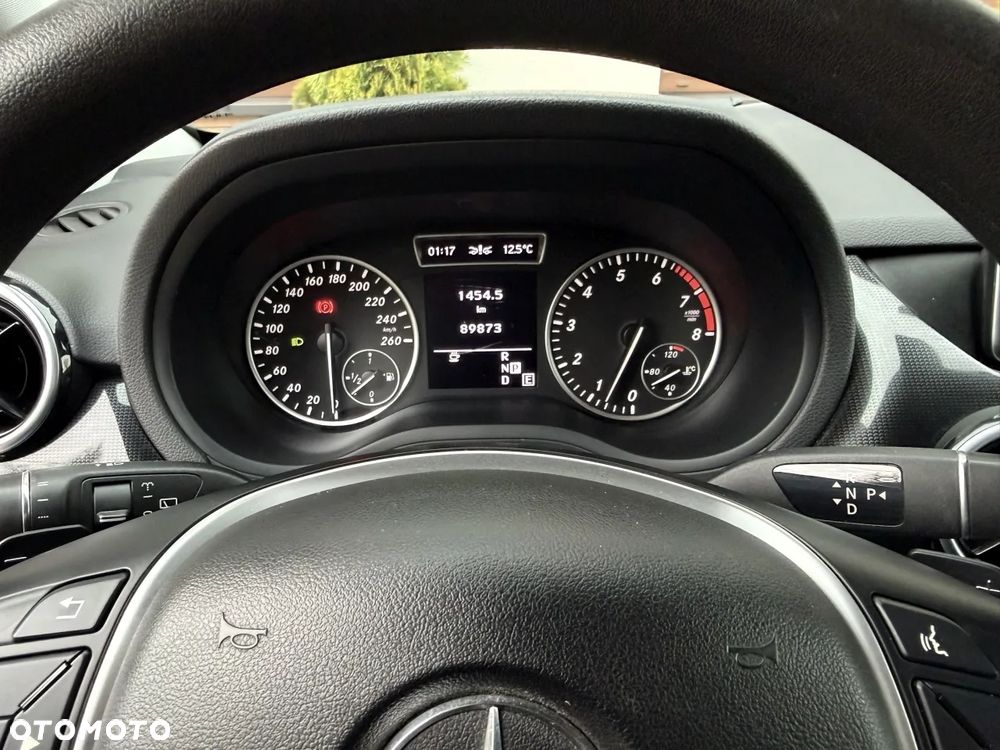 Mercedes-Benz Klasa B 200 7G-DCT Edition - 27