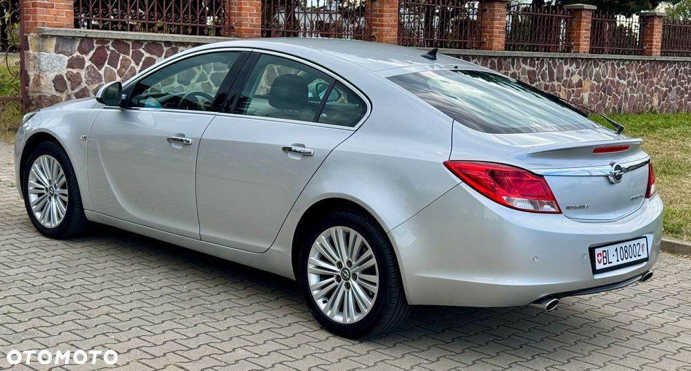 Opel Insignia - 8