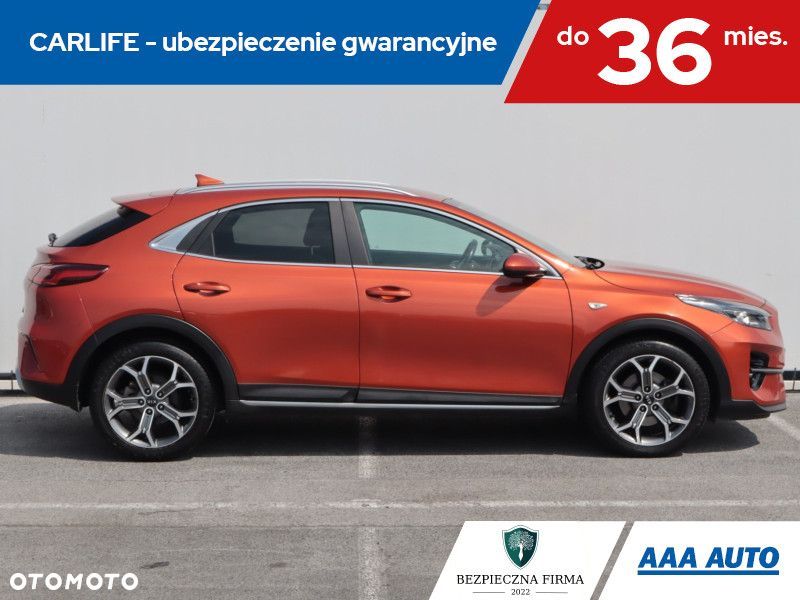 Kia XCeed - 8