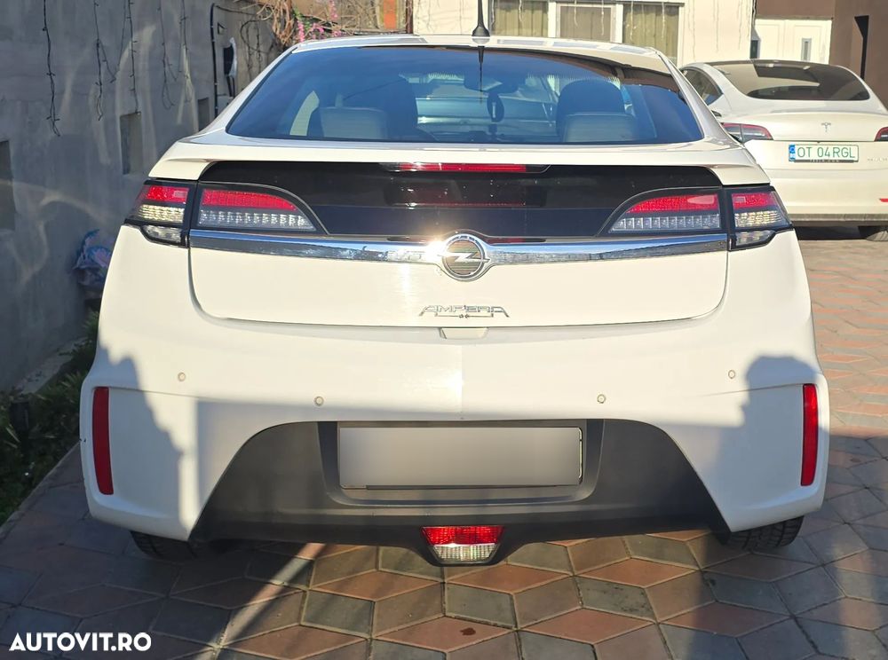 Opel Ampera - 4