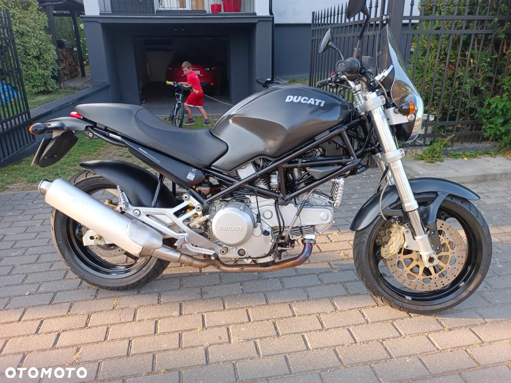 Ducati Monster - 1