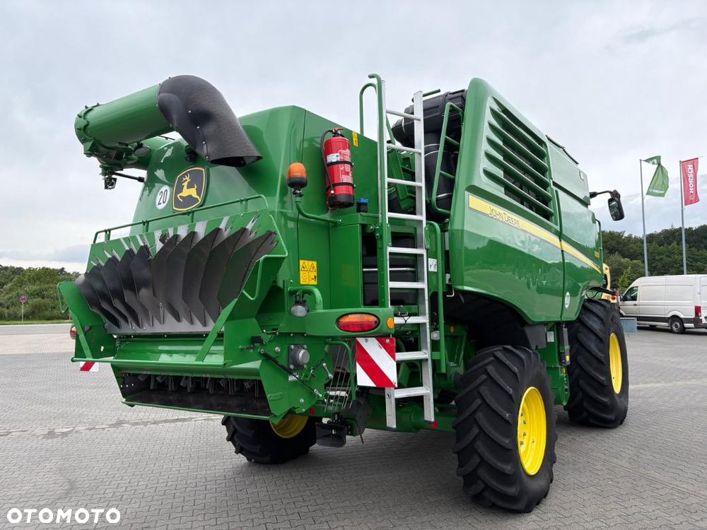 John Deere T670 - 3