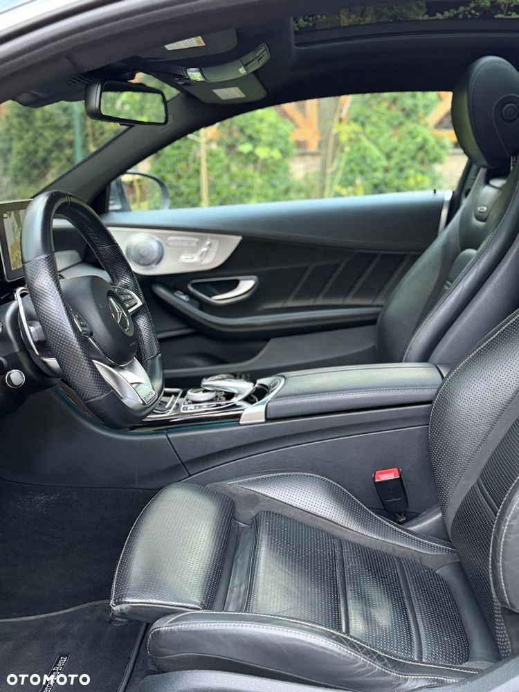 Mercedes-Benz Klasa C AMG 63 AMG Speedshift 7G-MCT - 9