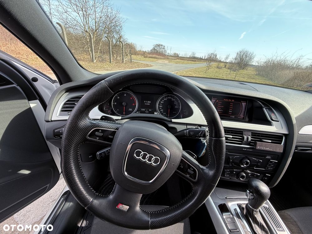 Audi A4 Avant 2.0 TDI DPF multitronic Ambiente - 22
