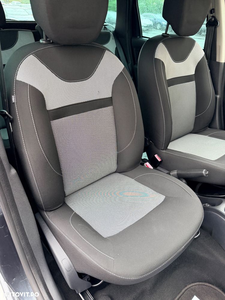 Dacia Duster 1.6 4x2 Laureate - 15