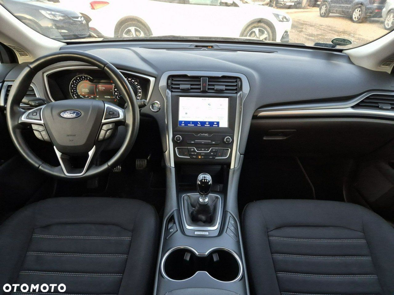 Ford Mondeo - 25