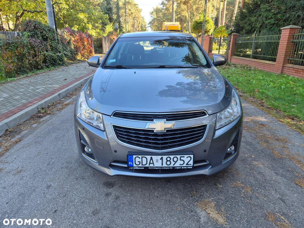 Chevrolet Cruze - 22