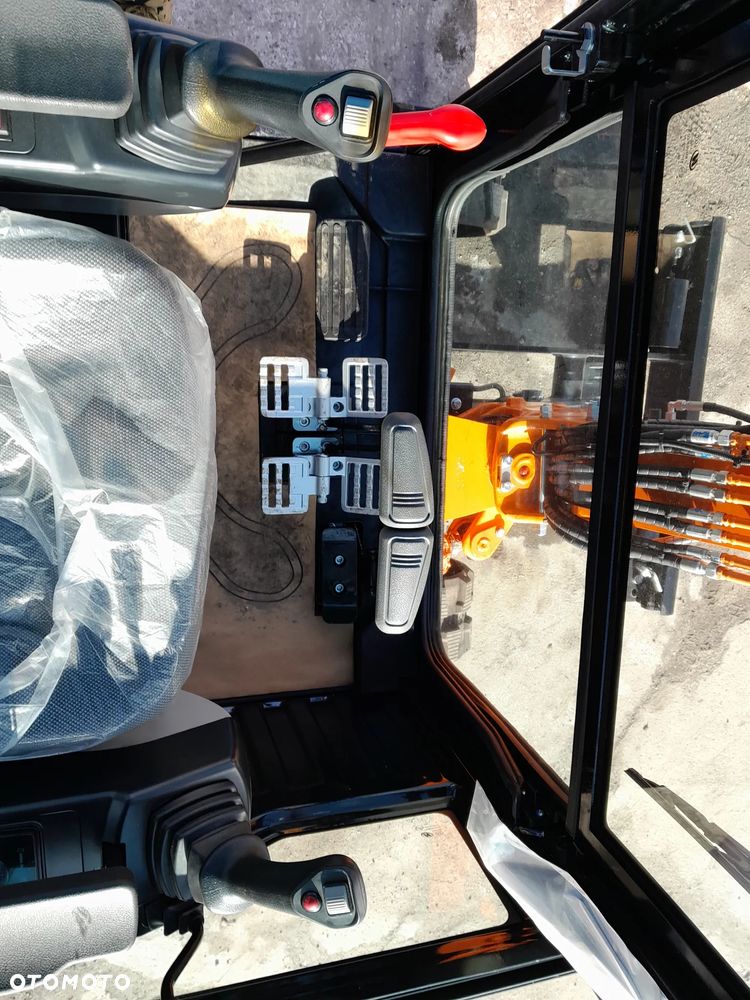 JCB LONKING CDM6020 - 24