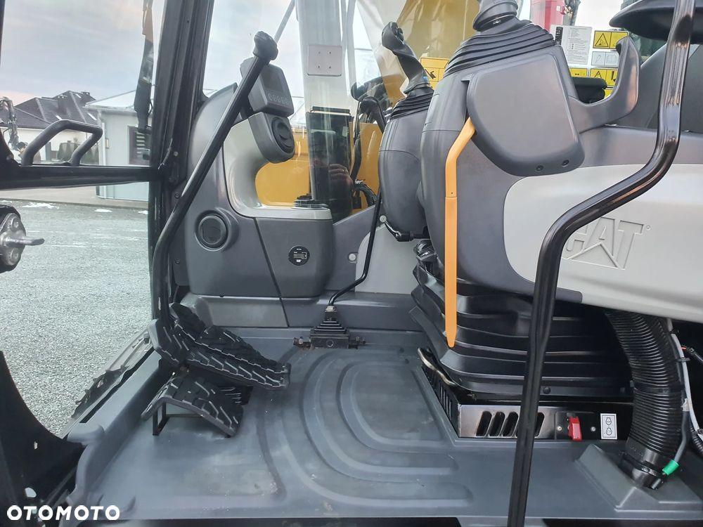 Caterpillar 311F LRR - 12