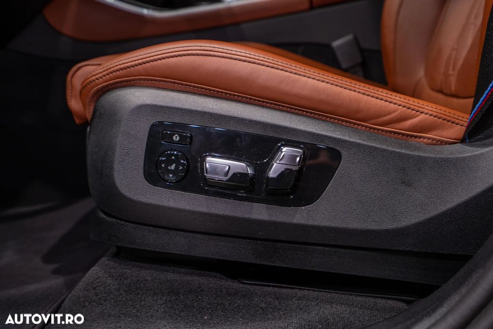 BMW X5 M M60i xDrive AT MHEV - 24