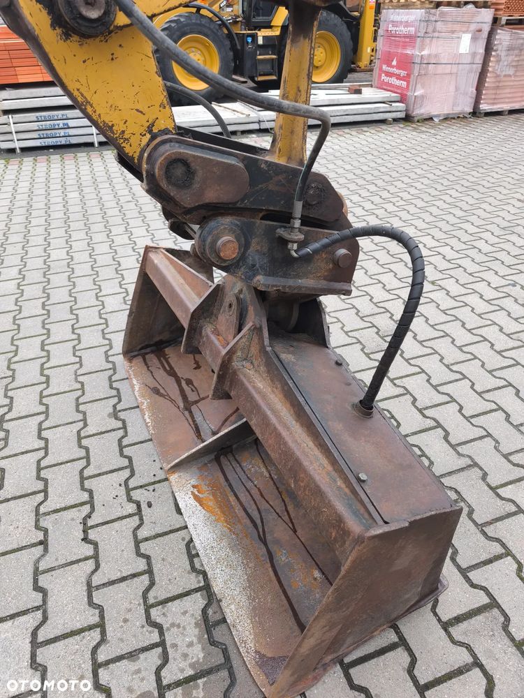 Caterpillar CAT 432F2 2015rok - 29