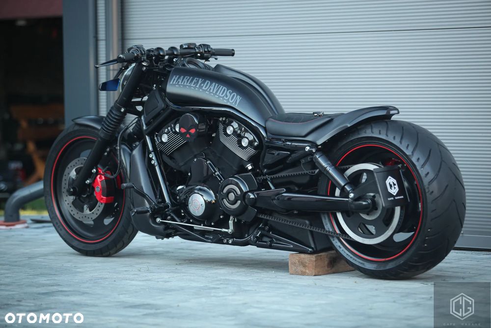 Harley-Davidson V-Rod Night Rod - 2