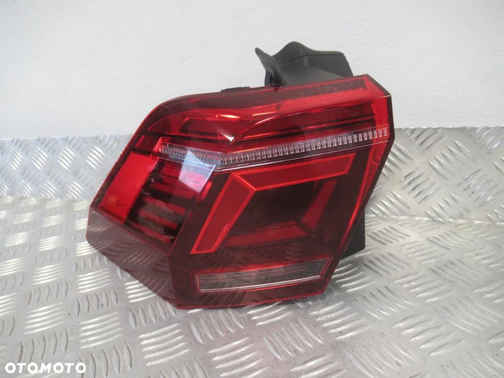 LAMPA TYLNA TYŁ LEWA VW TIGUAN II 2 LIFT IQ.LIGHT 2020- - 1