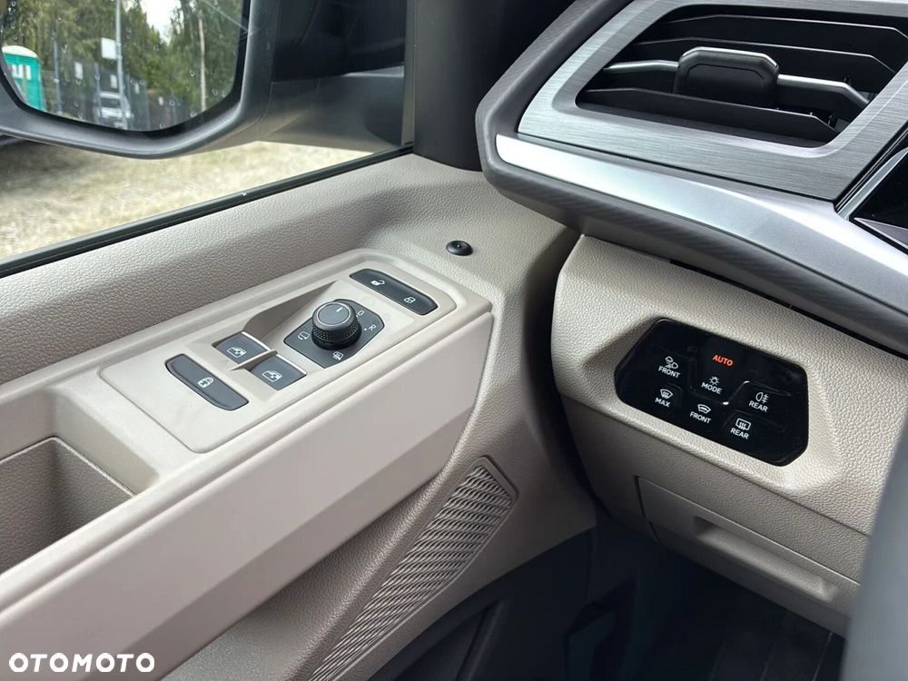 Volkswagen California - 27